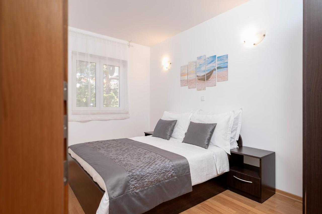 בול Villa Dalmatia Apartments מראה חיצוני תמונה